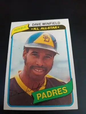 1980 Topps - Dave Winfield #230. Padres. NRMT+ - Baseball Card Single