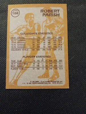 1981-82 Topps - Robert Parish #108E. Boston Celtics. EX - EX+ - Basketball Card Single