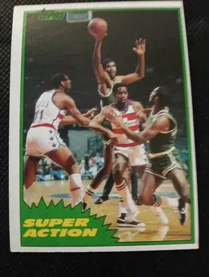 1981-82 Topps - Robert Parish #108E. Boston Celtics. EX - EX+ - Basketball Card Single