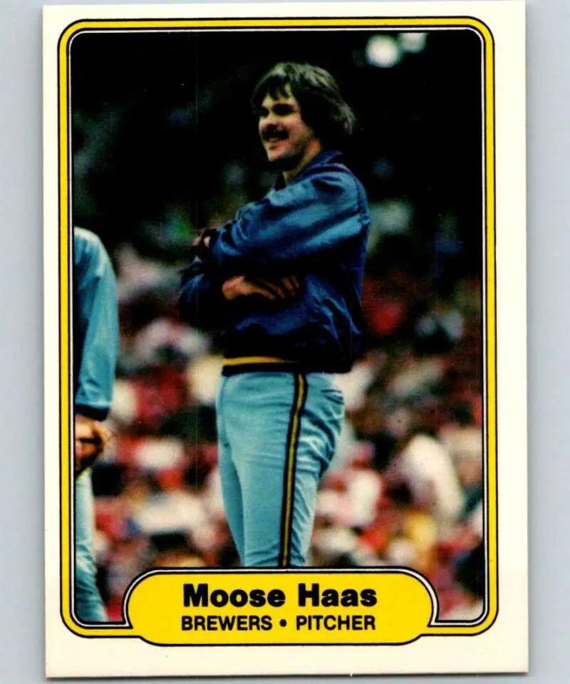 1982 Fleer #143 Moose Haas EX Excellent Milwaukee Brewers Baseball Card - Baseball Card Single
