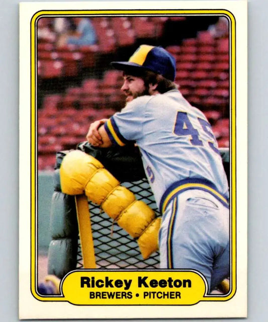 1982 Fleer #146 Rickey Keeton EX Excellent RC Rookie Milwaukee Brewers Baseball Card - Baseball Card Single