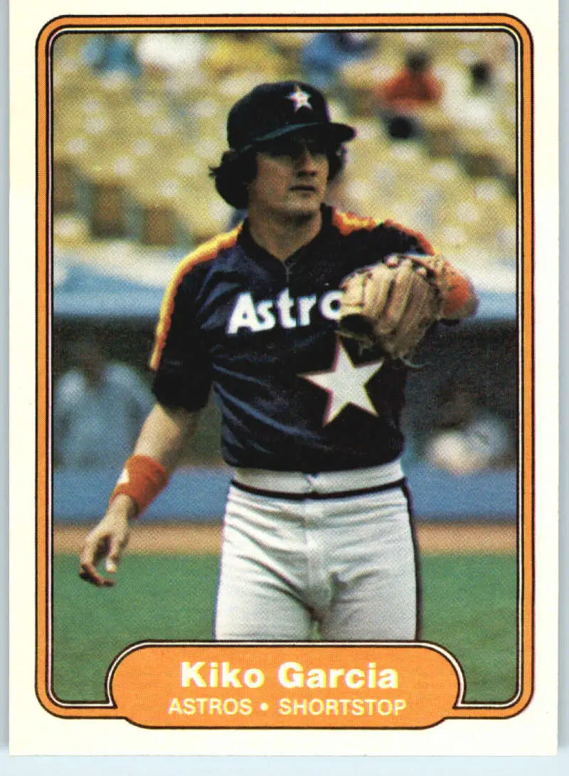1982 Fleer #215 Kiko Garcia EX Excellent Houston Astros Baseball Card - Baseball Card Single