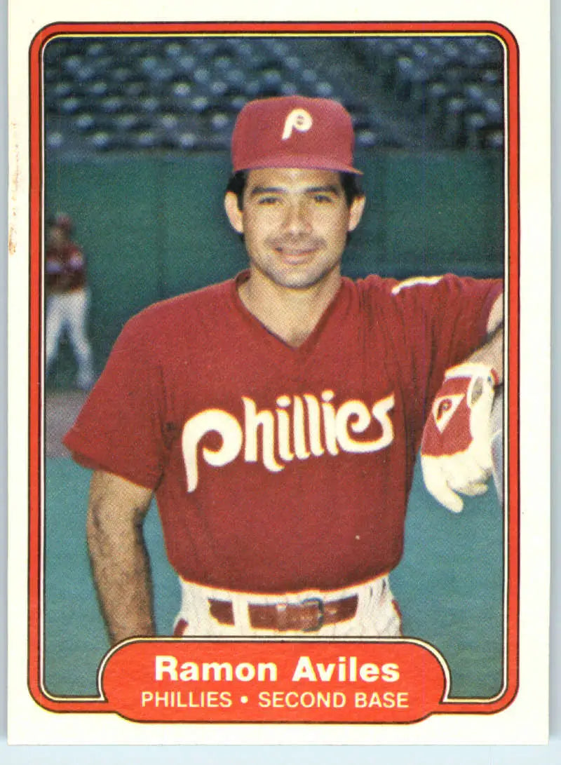 1982 Fleer #239 Ramon Aviles EX Excellent Philadelphia Phillies Baseball Card - Baseball Card Single