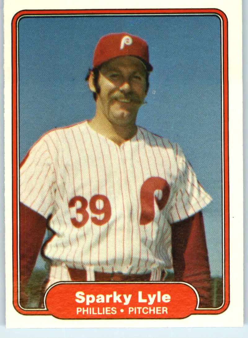 1982 Fleer #247 Sparky Lyle EX Excellent Philadelphia Phillies Baseball Card - Baseball Card Single