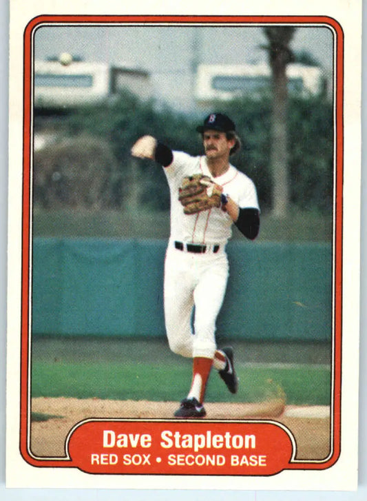 1982 Fleer #308 Dave Stapleton EX Excellent Boston Red Sox Baseball Card - Baseball Card Single