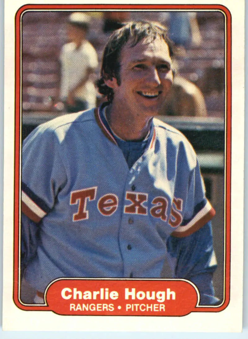 1982 Fleer #319 Charlie Hough EX Excellent Texas Rangers Baseball Card - Baseball Card Single