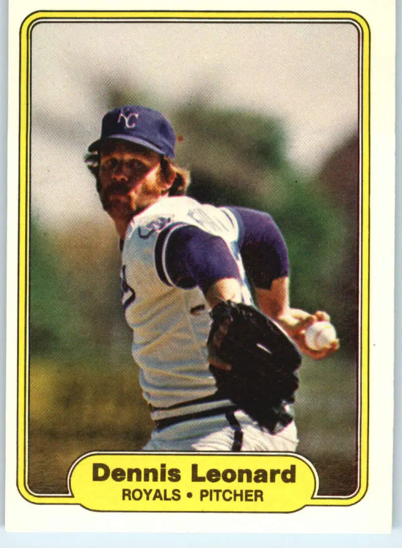 1982 Fleer #413 Dennis Leonard EX Excellent Kansas City Royals Baseball Card - Baseball Card Single