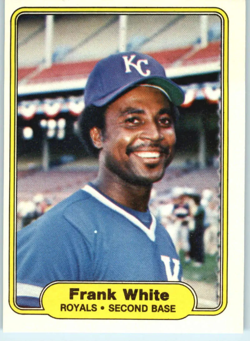 1982 Fleer #426 Frank White EX Excellent Kansas City Royals Baseball Card - Baseball Card Single