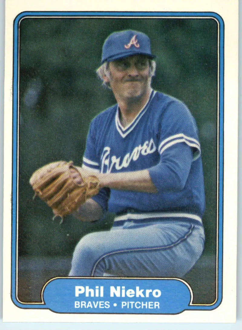 1982 Fleer #444 Phil Niekro EX Excellent Atlanta Braves Baseball Card - Baseball Card Single