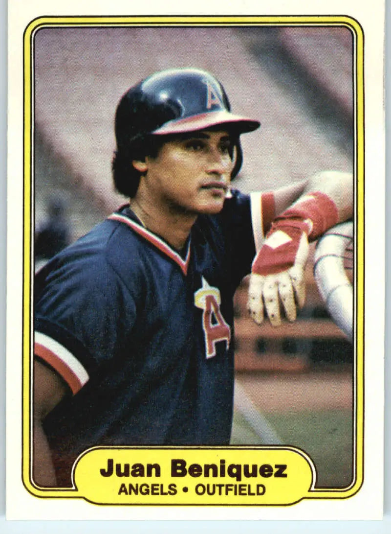 1982 Fleer #452 Juan Beniquez EX Excellent California Angels Baseball Card - Baseball Card Single