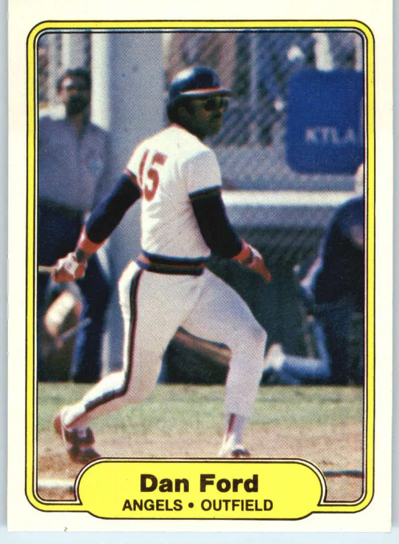 1982 Fleer #458 Dan Ford EX Excellent California Angels Baseball Card - Baseball Card Single