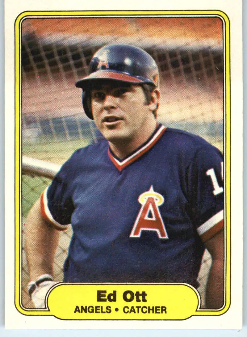 1982 Fleer #470 Ed Ott EX Excellent California Angels Baseball Card - Baseball Card Single