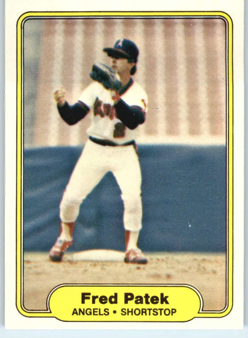 1982 Fleer #471 Freddie Patek EX Excellent California Angels Baseball Card - Baseball Card Single
