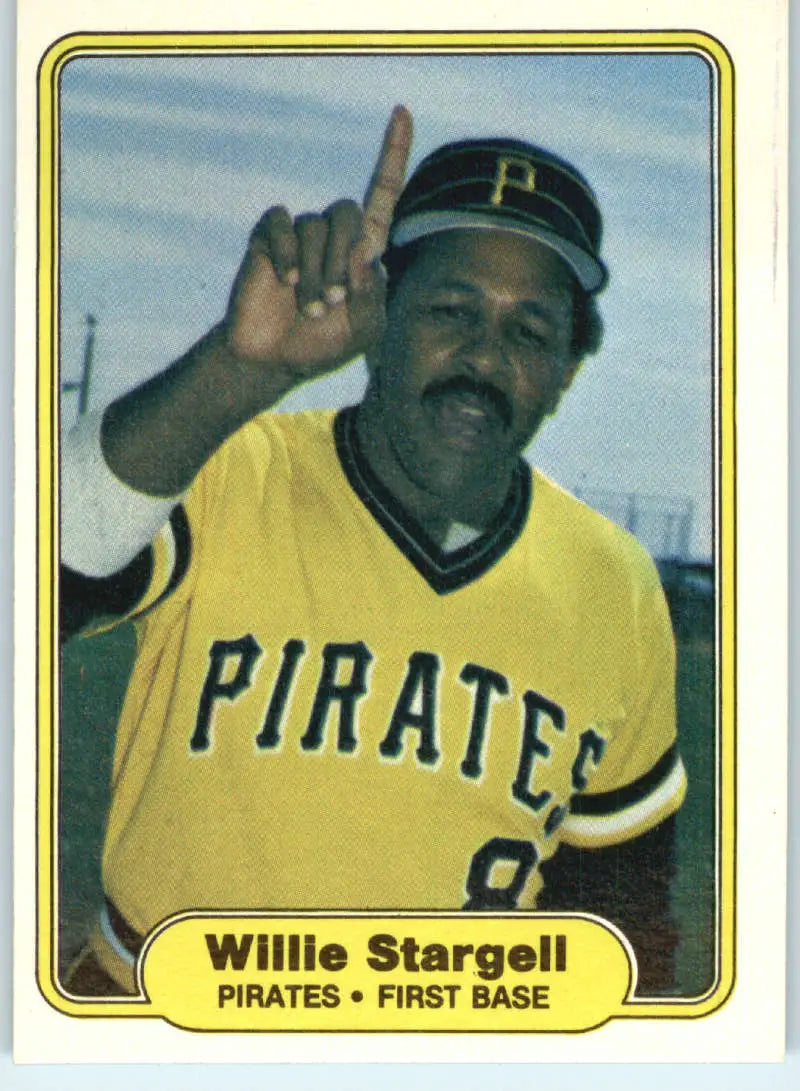 1982 Fleer #499 Willie Stargell EX Excellent Pittsburgh Pirates Baseball Card - Baseball Card Single