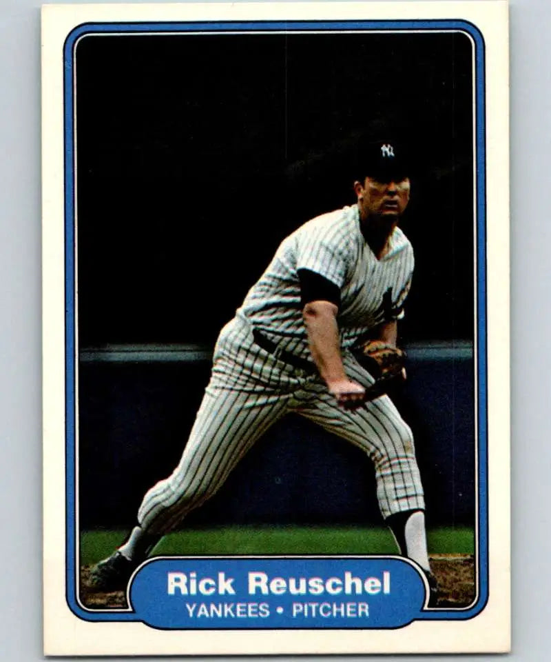 1982 Fleer #50 Rick Reuschel EX Excellent New York Yankees Baseball Card - Baseball Card Single