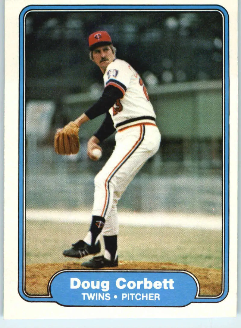 1982 Fleer #551 Doug Corbett EX Excellent Minnesota Twins Baseball Card - Baseball Card Single