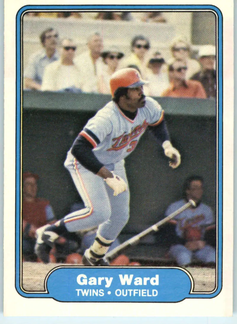 1982 Fleer #562 Gary Ward EX Excellent Minnesota Twins Baseball Card - Baseball Card Single