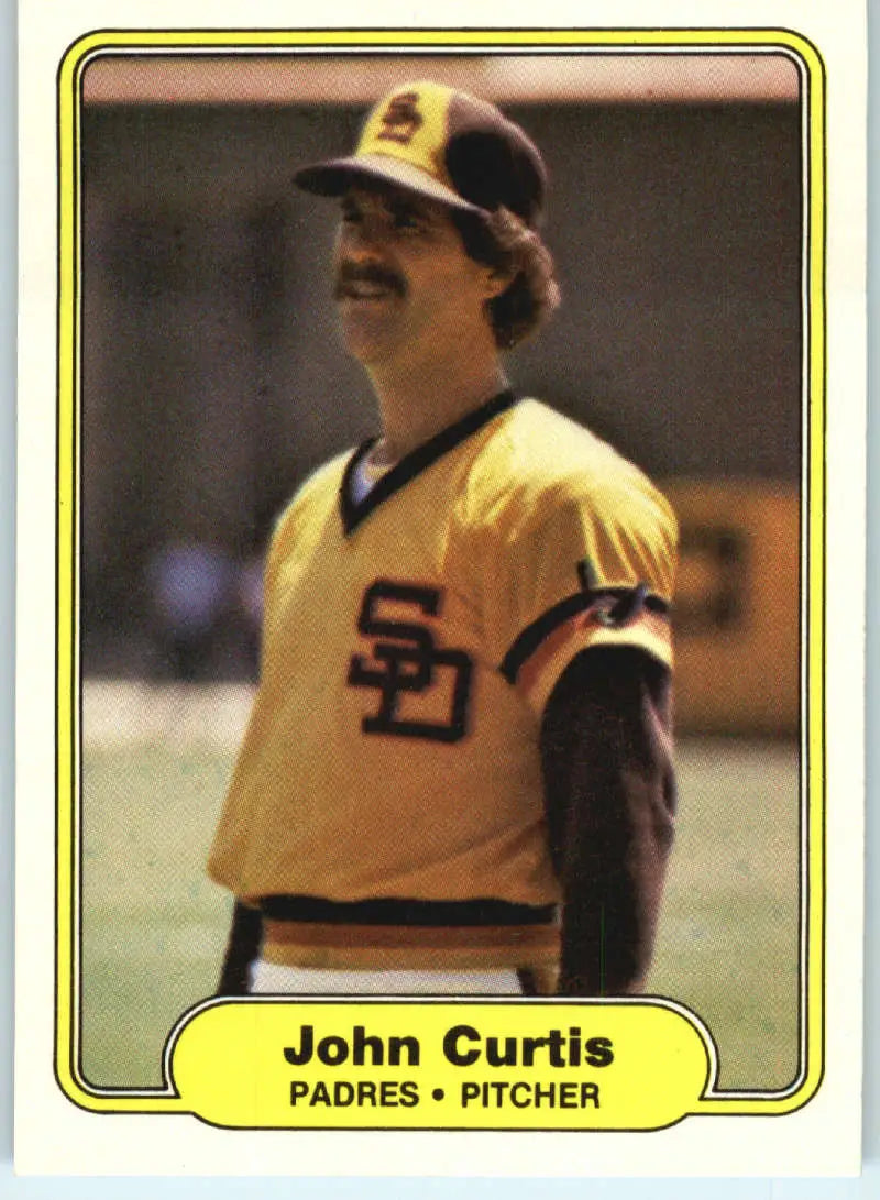 1982 Fleer #569 John Curtis EX Excellent San Diego Padres Baseball Card - Baseball Card Single