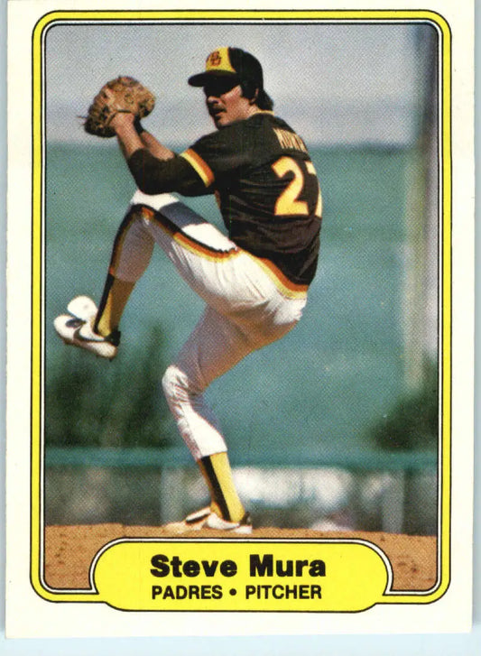 1982 Fleer #578 Steve Mura EX Excellent San Diego Padres Baseball Card - Baseball Card Single
