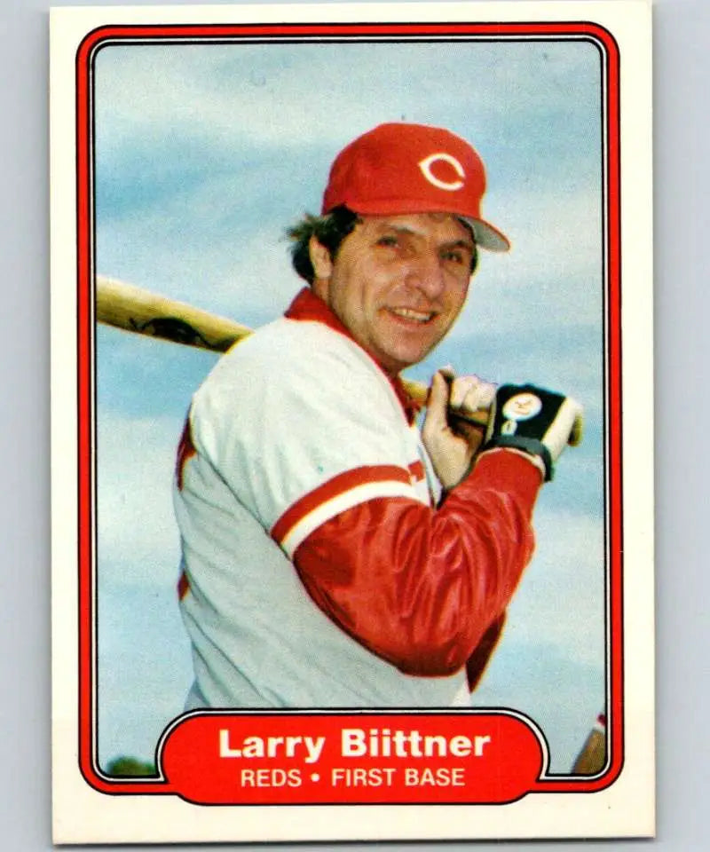 1982 Fleer #59 Larry Biittner EX Excellent Cincinnati Reds Baseball Card - Baseball Card Single