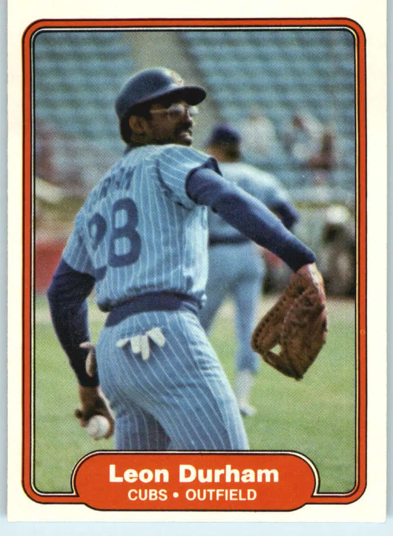 1982 Fleer #595 Leon Durham EX Excellent Chicago Cubs Baseball Card - Baseball Card Single