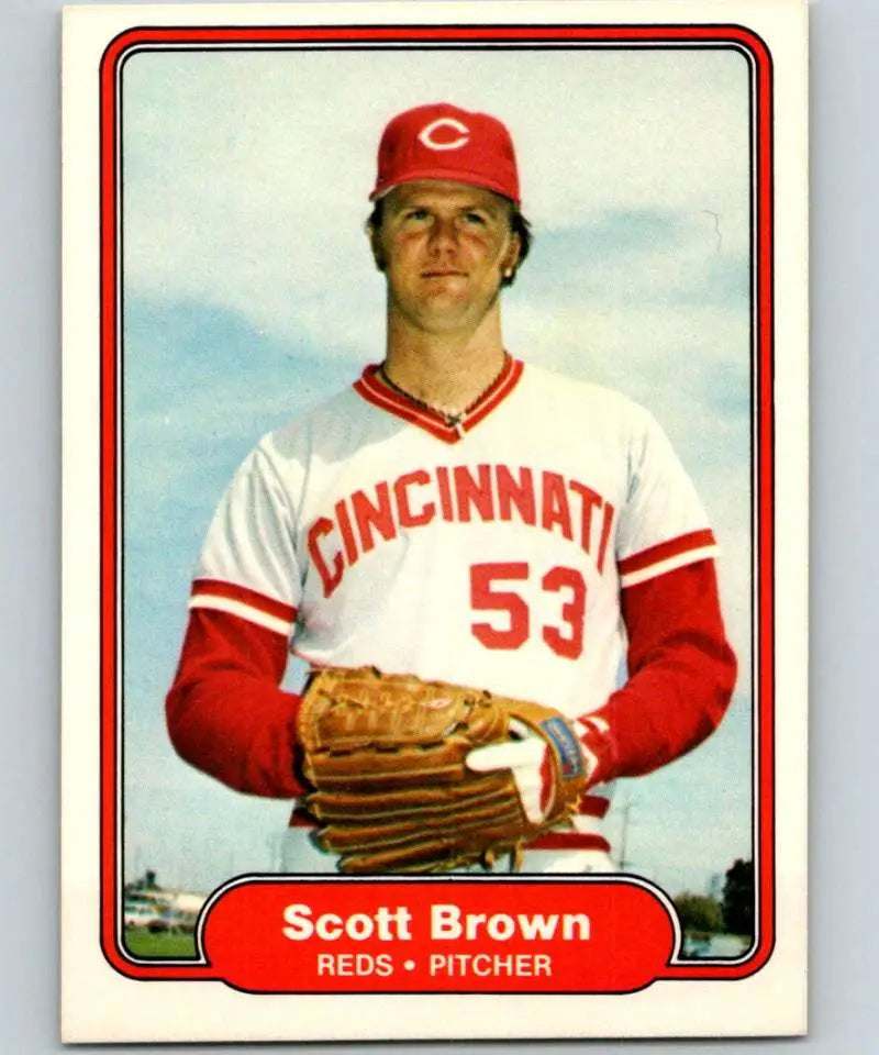 1982 Fleer #60 Scott Brown EX Excellent RC Rookie Cincinnati Reds Baseball Card - Baseball Card Single