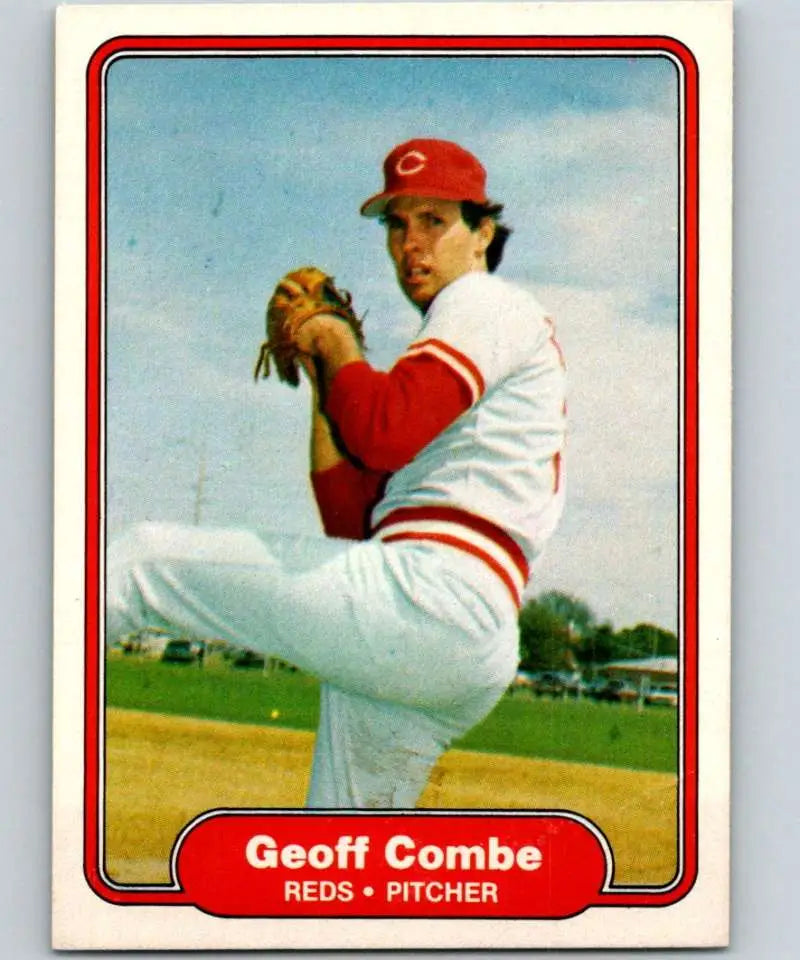 1982 Fleer #62 Geoff Combe EX Excellent Cincinnati Reds Baseball Card - Baseball Card Single