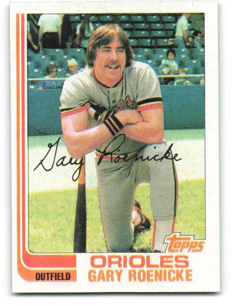 1982 Topps #204 Gary Roenicke EX Excellent Baltimore Orioles Baseball Card - Baseball Card Single