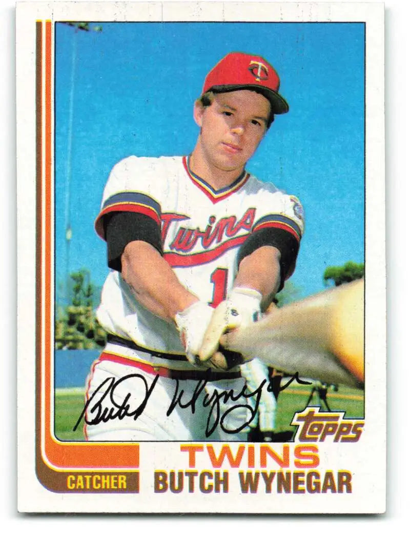1982 Topps #222 Butch Wynegar EX Excellent Minnesota Twins Baseball Card - Baseball Card Single
