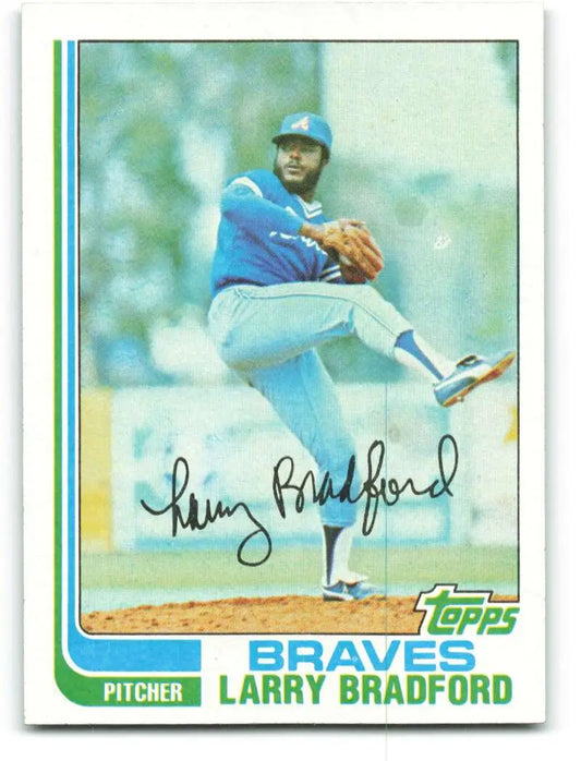1982 Topps #271 Larry Bradford EX Excellent Atlanta Braves Baseball Card - Baseball Card Single