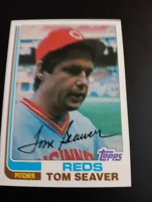 1982 Topps #30 Tom Seaver Cincinnati Reds. HOF. EX-NRMT - Baseball Card Single