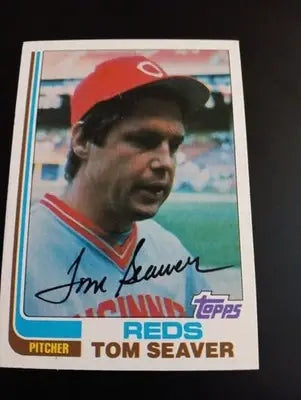 1982 Topps #30 Tom Seaver Cincinnati Reds. HOF. EX-NRMT - Baseball Card Single
