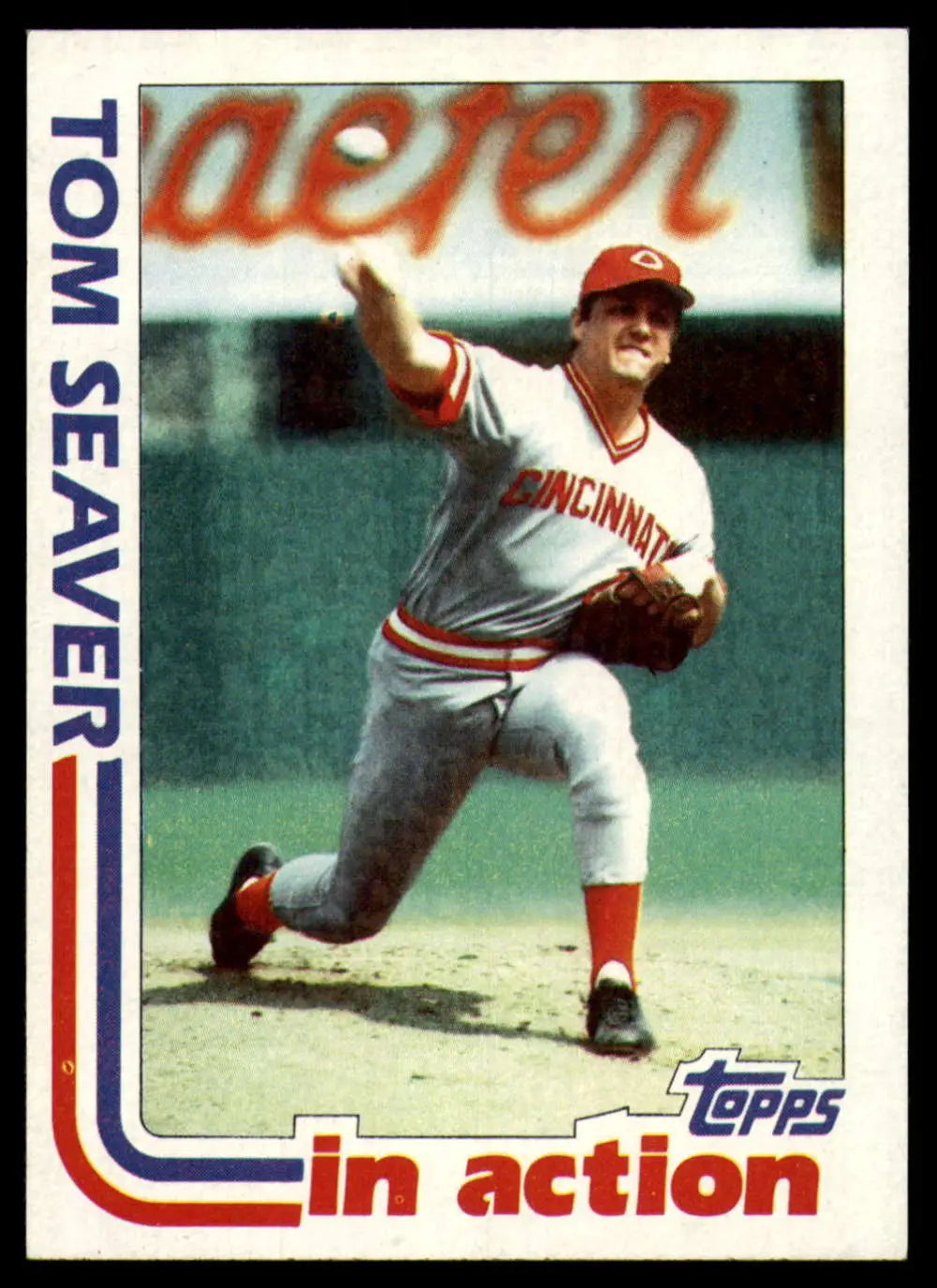1982 Topps #31 Tom Seaver EX Excellent Cincinnati Reds Baseball Card - Baseball Card Single
