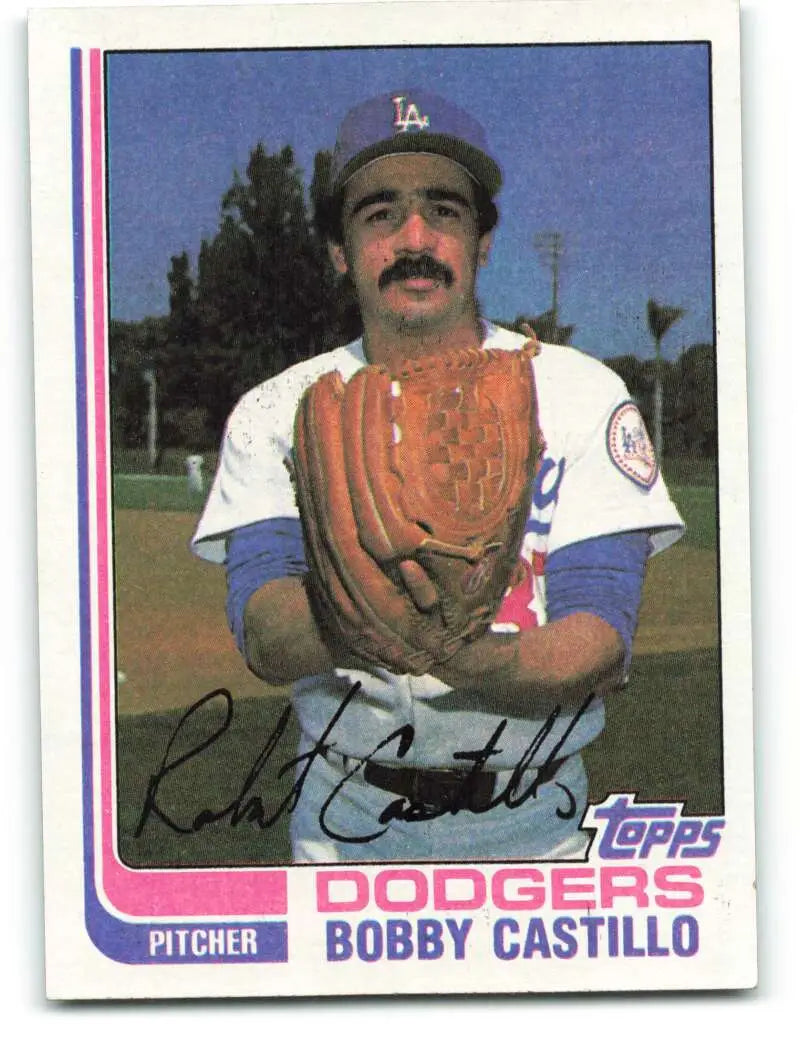 1982 Topps #48 Bobby Castillo EX Excellent Los Angeles Dodgers Baseball Card - Baseball Card Single