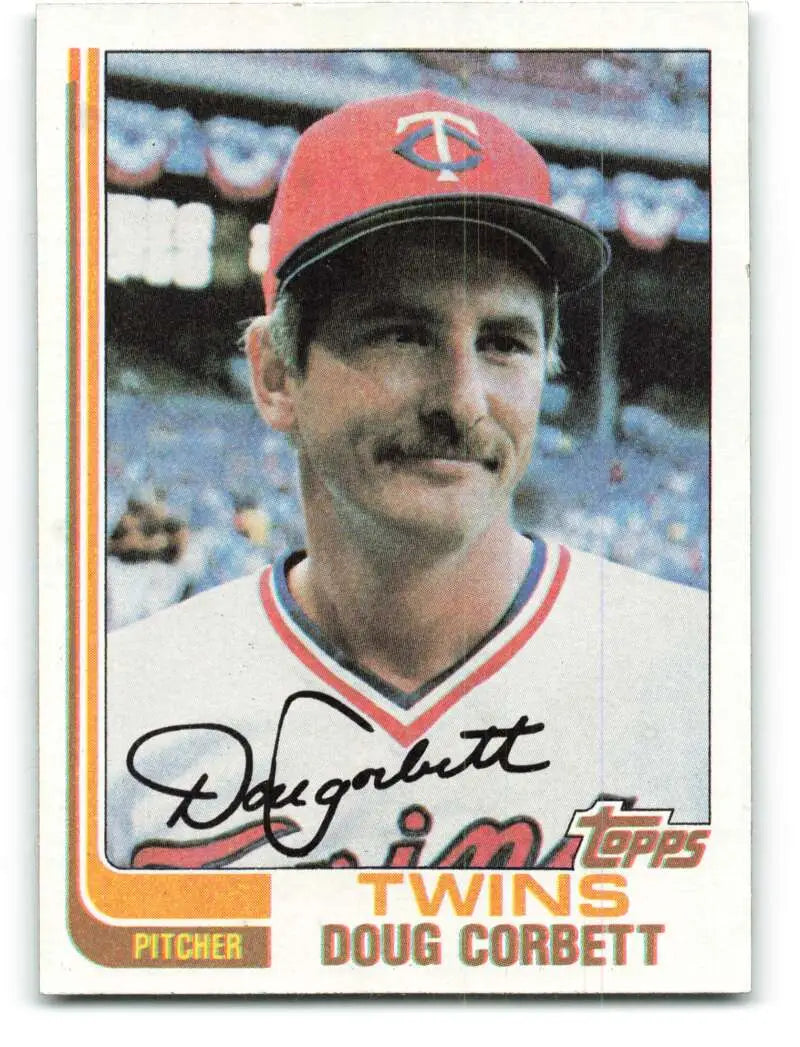 1982 Topps #560 Doug Corbett EX Excellent Minnesota Twins Baseball Card - Baseball Card Single