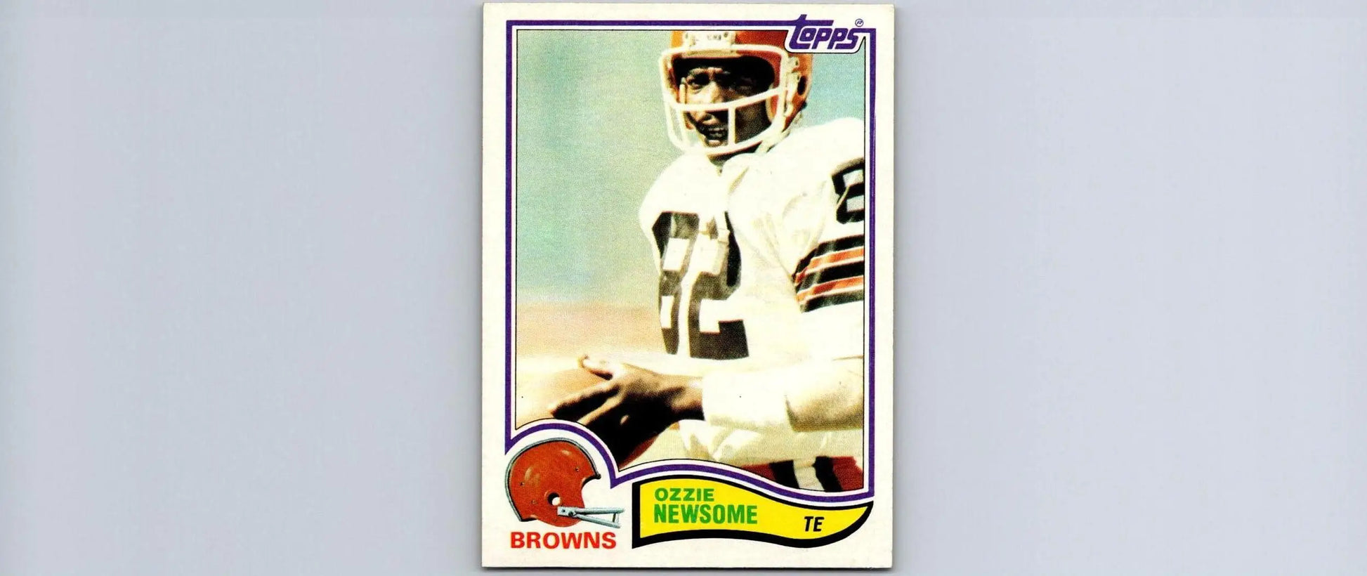 1982 Topps #67 Ozzie Newsome football card for trading card collectors and fans