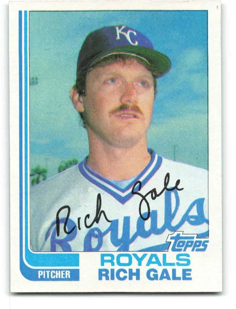 1982 Topps #67 Rich Gale EX Excellent Kansas City Royals Baseball Card - Baseball Card Single