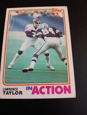 1982 Topps - In Action Lawrence Taylor #435 (RC). New York Giants. EX - Football Card Single