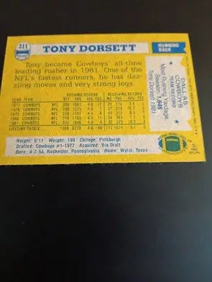 1982 Topps - Tony Dorsett #311. Dallas Cowboys. NRMT+ - Football Card Single