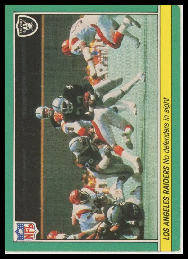 1984 Fleer Team Action No Defenders in Sight 25 Saskatchewan Roughriders - Football Card Single