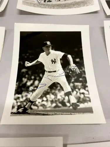 Signed baseball player photograph from 1984 New York Yankees baseball cards collection