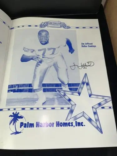 Autographed Jim Jeffcoat Dallas Cowboys page from 1985 Touch the Stars Program