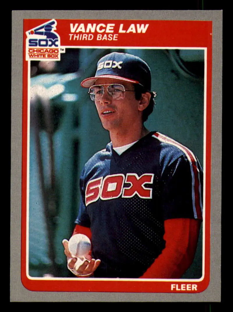 1985 Fleer #520 Vance Law EX Excellent Chicago White Sox Baseball Card - Baseball Card Single