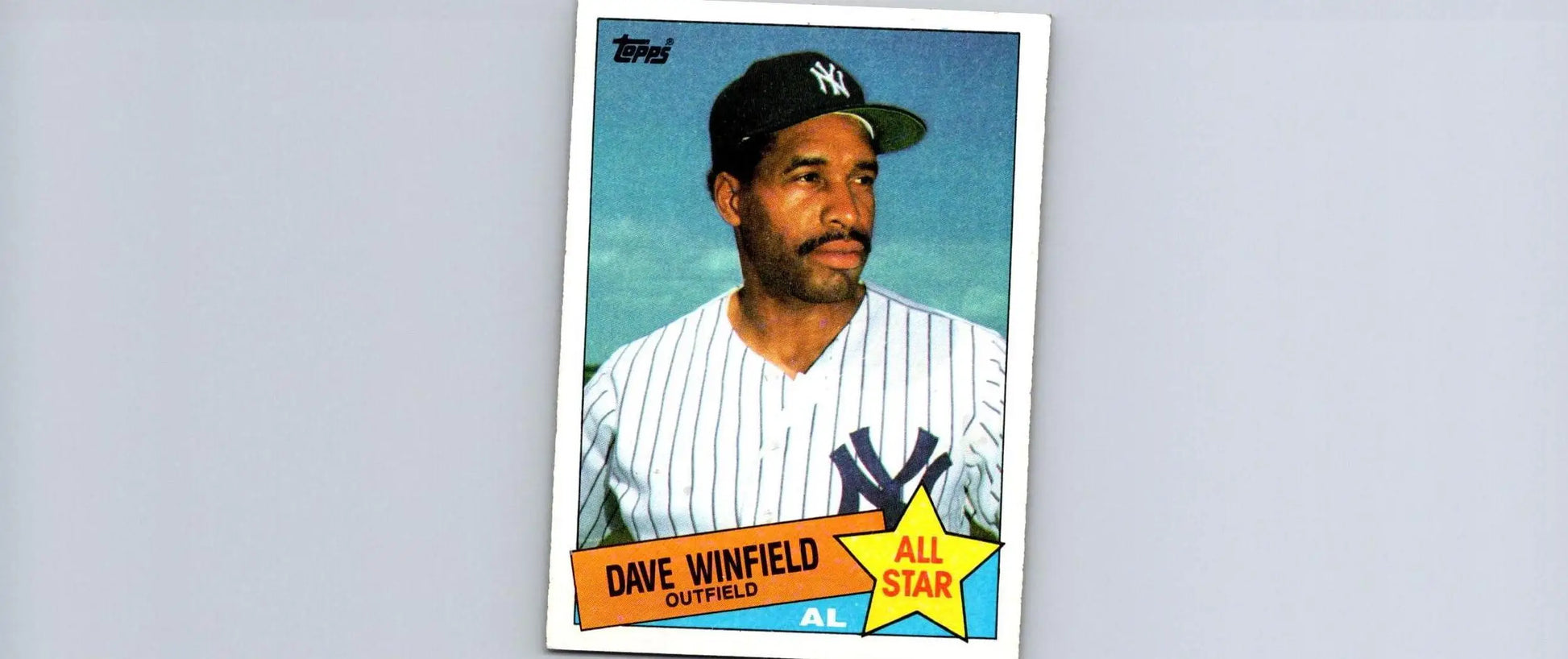 1985 Topps #705 Dave Winfield Baseball Card for trading card collectors
