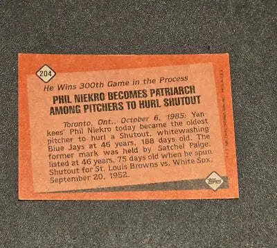 1986 Topps #204 Phil Niekro - Baseball Card Single