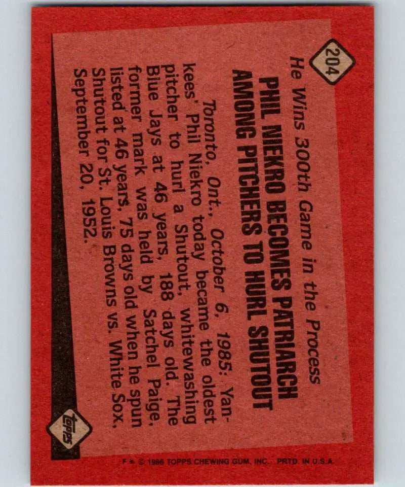 1986 Topps #204 Phil Niekro EX Excellent New York Yankees Baseball Card - Baseball Card Single