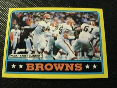 1986 Topps - Bernie Kosar #185. (RC) Cleveland Browns. EX+ - NRMT - Football Card Single
