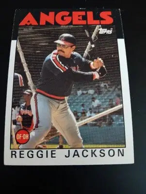 1986 Topps - Reggie Jackson #700. California Angels. EX+ - NRMT - Baseball Card Single