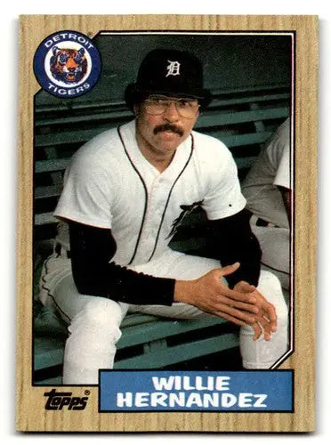 Original gloss Willie Hernandez Detroit baseball card from 1987 Topps #515