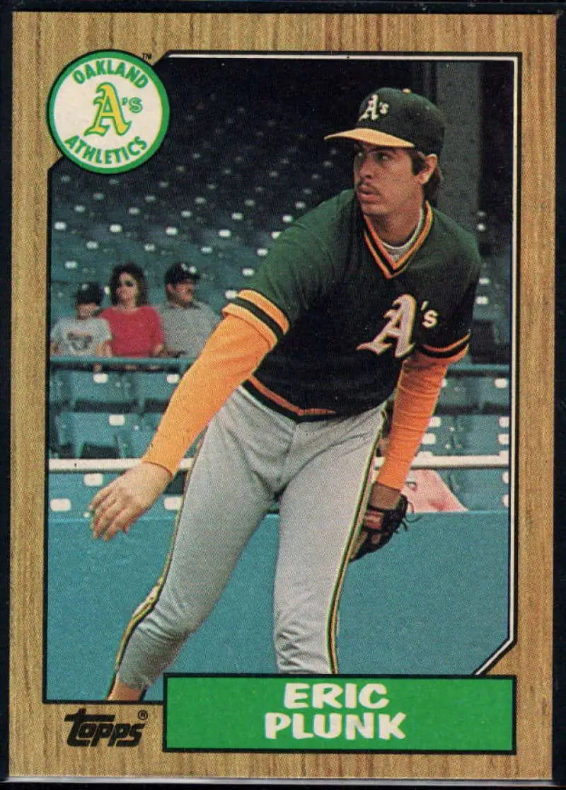 1987 Topps #587 Eric Plunk EX Excellent Oakland Athletics Baseball Card - Baseball Card Single